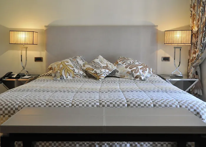 Mirae By Inwood - Cap D'antibes Hotel